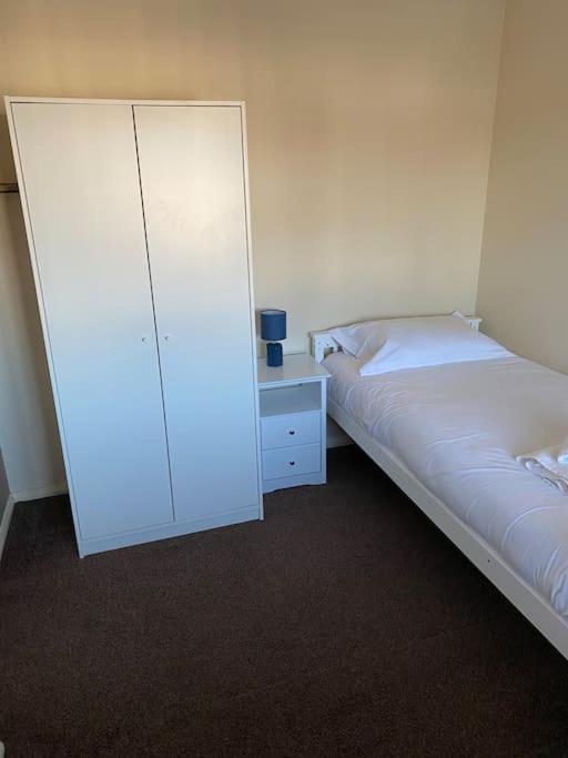 Comfortable 3 Bed House In Holiday home
