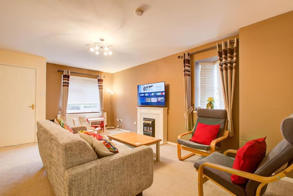 Comfortable 3 Bed House In Holiday home Chelmsford